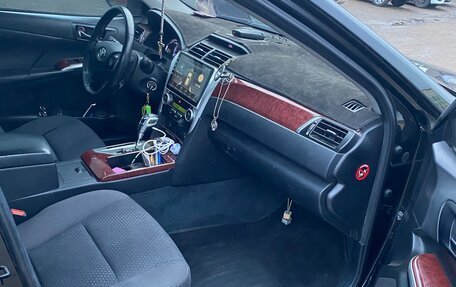 Toyota Camry, 2013 год, 1 550 000 рублей, 2 фотография