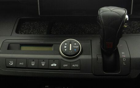 Honda Freed I, 2010 год, 1 219 000 рублей, 20 фотография