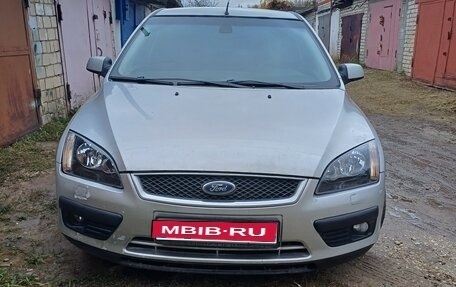 Ford Focus II рестайлинг, 2006 год, 380 000 рублей, 1 фотография