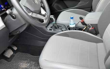 Volkswagen Taos, 2021 год, 2 390 000 рублей, 10 фотография