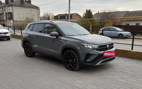 Volkswagen Taos, 2021 год, 2 390 000 рублей, 2 фотография