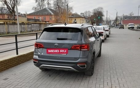 Volkswagen Taos, 2021 год, 2 390 000 рублей, 3 фотография