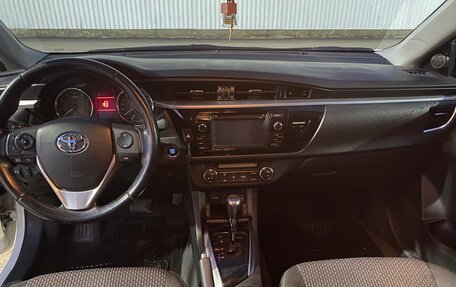 Toyota Corolla, 2013 год, 1 150 000 рублей, 9 фотография