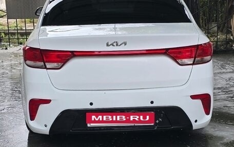 KIA Rio IV, 2018 год, 749 000 рублей, 3 фотография
