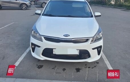 KIA Rio IV, 2018 год, 749 000 рублей, 4 фотография