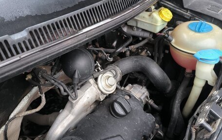 Volkswagen Transporter T5 рестайлинг, 2008 год, 2 фотография