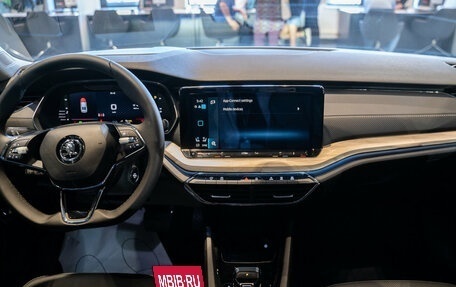 Skoda Octavia IV, 2024 год, 3 990 000 рублей, 15 фотография