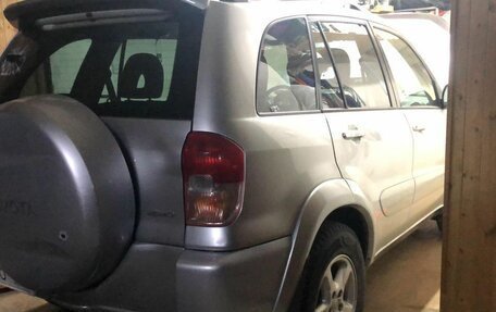 Toyota RAV4, 2001 год, 690 000 рублей, 2 фотография