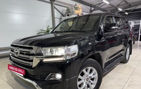 Toyota Land Cruiser 200, 2016 год, 5 500 000 рублей, 3 фотография
