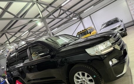 Toyota Land Cruiser 200, 2016 год, 5 500 000 рублей, 9 фотография