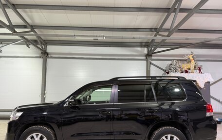 Toyota Land Cruiser 200, 2016 год, 5 500 000 рублей, 20 фотография