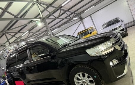 Toyota Land Cruiser 200, 2016 год, 5 500 000 рублей, 13 фотография