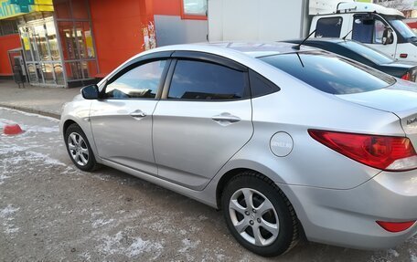 Hyundai Solaris II рестайлинг, 2013 год, 770 000 рублей, 4 фотография