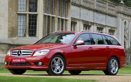 Mercedes-Benz C-Класс, 2012 год, 1 500 000 рублей, 1 фотография