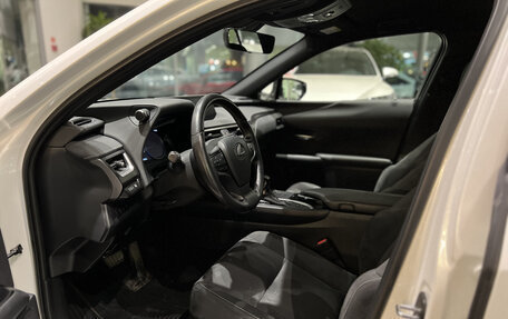 Lexus UX I, 2021 год, 3 371 000 рублей, 20 фотография