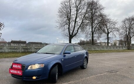 Audi A4, 2004 год, 575 000 рублей, 3 фотография