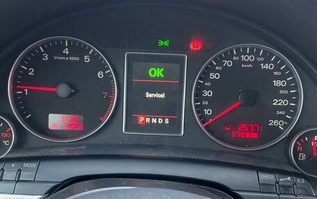 Audi A4, 2004 год, 575 000 рублей, 24 фотография