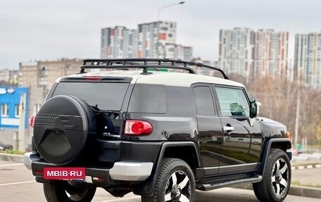 Toyota FJ Cruiser, 2010 год, 3 100 000 рублей, 6 фотография