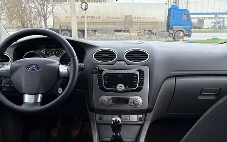 Ford Focus II рестайлинг, 2010 год, 700 000 рублей, 11 фотография