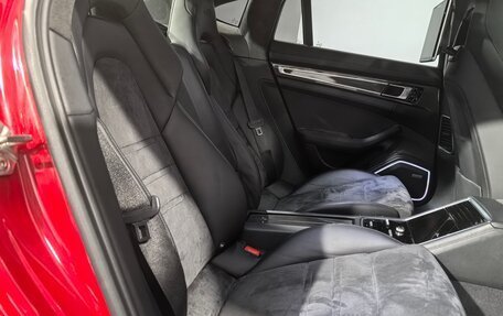 Porsche Panamera II рестайлинг, 2019 год, 10 920 000 рублей, 15 фотография