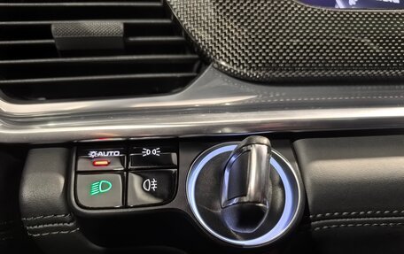 Porsche Panamera II рестайлинг, 2019 год, 10 920 000 рублей, 28 фотография