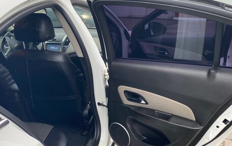 Chevrolet Cruze II, 2013 год, 780 000 рублей, 7 фотография