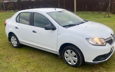 Renault Logan II, 2016 год, 645 000 рублей, 4 фотография