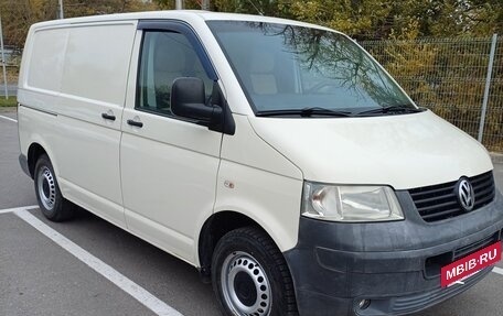 Volkswagen Transporter T5 рестайлинг, 2008 год, 940 000 рублей, 4 фотография