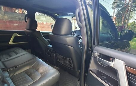 Toyota Land Cruiser 200, 2020 год, 9 300 000 рублей, 11 фотография