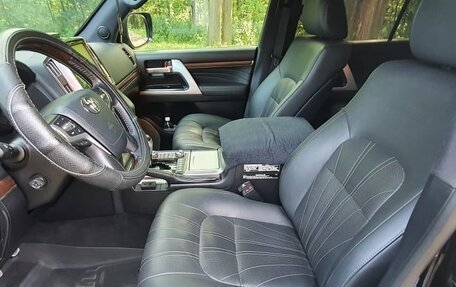 Toyota Land Cruiser 200, 2020 год, 9 300 000 рублей, 9 фотография