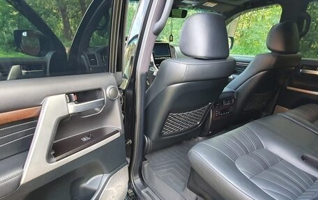 Toyota Land Cruiser 200, 2020 год, 9 300 000 рублей, 8 фотография