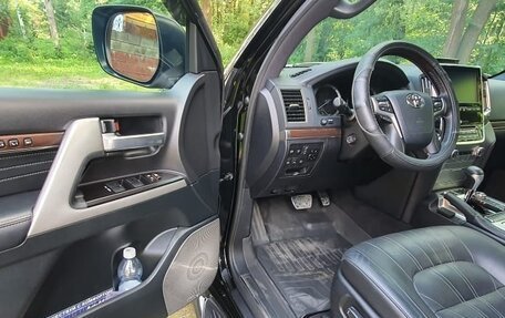 Toyota Land Cruiser 200, 2020 год, 9 300 000 рублей, 7 фотография