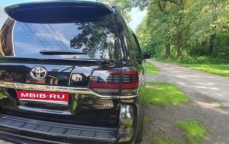 Toyota Land Cruiser 200, 2020 год, 9 300 000 рублей, 4 фотография