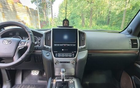 Toyota Land Cruiser 200, 2020 год, 9 300 000 рублей, 16 фотография