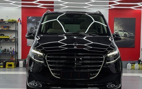 Mercedes-Benz V-Класс, 2025 год, 12 750 000 рублей, 3 фотография