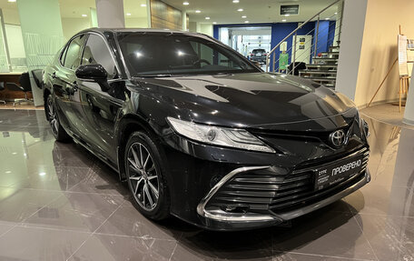 Toyota Camry, 2021 год, 3 150 000 рублей, 3 фотография