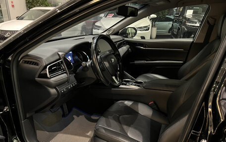 Toyota Camry, 2021 год, 3 150 000 рублей, 20 фотография