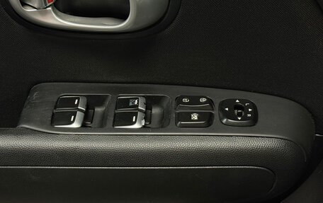 KIA Soul II рестайлинг, 2018 год, 1 688 700 рублей, 21 фотография