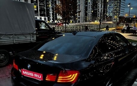 BMW 5 серия, 2011 год, 2 600 000 рублей, 2 фотография