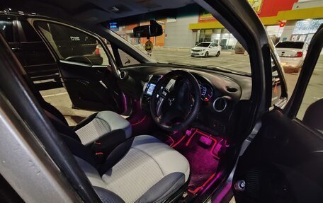 Mitsubishi Colt VI рестайлинг, 2003 год, 345 000 рублей, 8 фотография