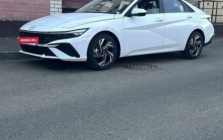 Hyundai Elantra, 2024 год, 2 400 000 рублей, 6 фотография