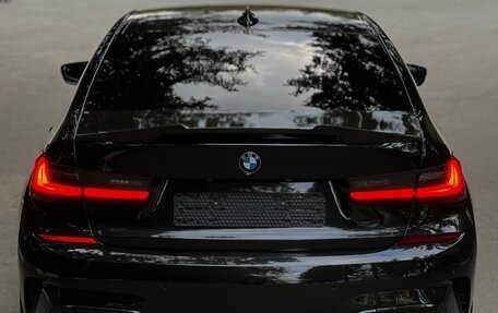 BMW 3 серия, 2019 год, 3 150 000 рублей, 16 фотография