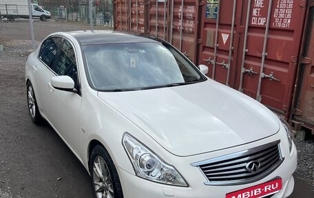 Infiniti G, 2011 год, 1 700 000 рублей, 3 фотография