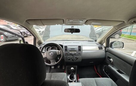 Nissan Tiida, 2010 год, 800 000 рублей, 12 фотография