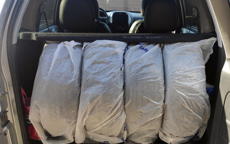 Toyota RAV4, 2005 год, 920 000 рублей, 14 фотография