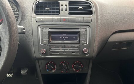 Volkswagen Polo VI (EU Market), 2014 год, 1 180 000 рублей, 16 фотография