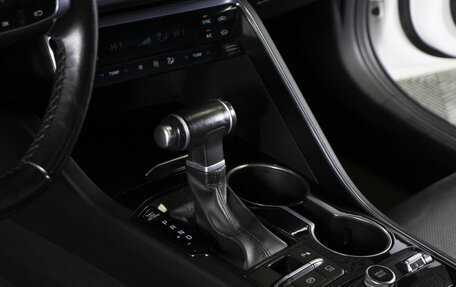 KIA K5, 2020 год, 2 438 000 рублей, 17 фотография