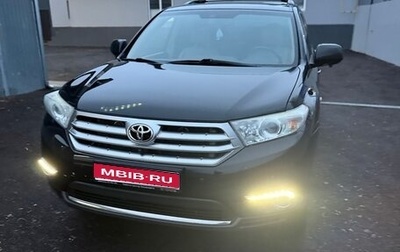 Toyota Highlander III, 2012 год, 2 070 000 рублей, 1 фотография
