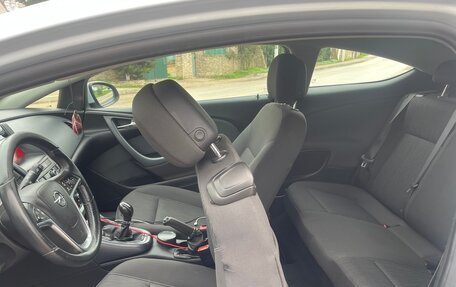 Opel Astra J, 2011 год, 900 000 рублей, 10 фотография