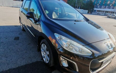 Peugeot 308 II, 2011 год, 450 000 рублей, 2 фотография